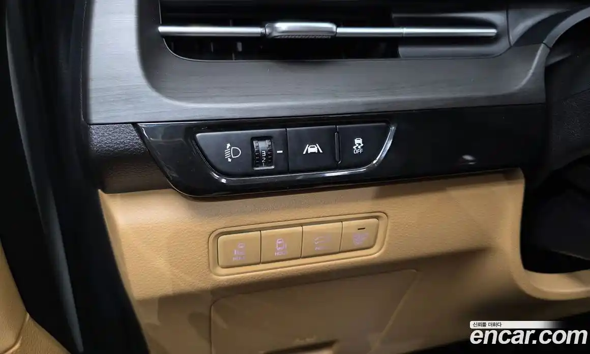 Kia Canival 2023 2.2 Автомат в Москве № 134239, фото 14