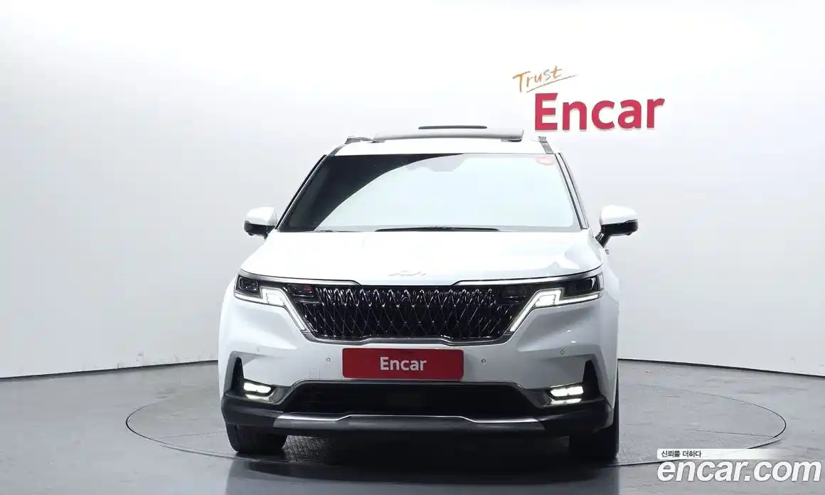 Kia Canival 2023 2.2 Автомат в Москве № 134239, фото 4