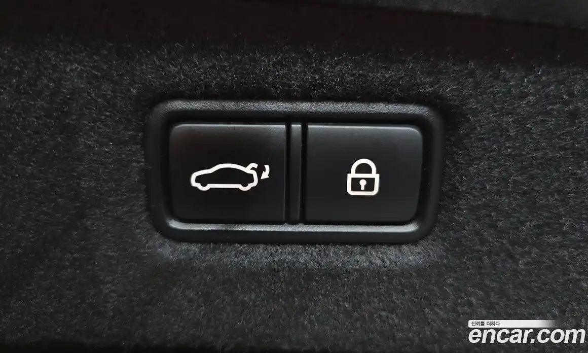 Genesis G90 2019 3.8 Автомат в Москве № 135227, фото 16