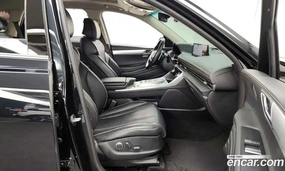 Genesis GV80 2020 2.5 Автомат в Москве № 135337, фото 17