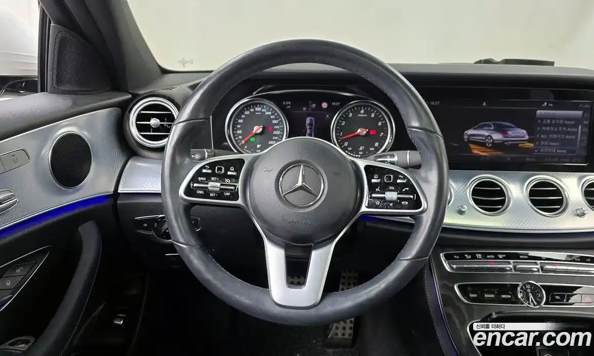 Mercedes-Benz E-Class 2020 2.0 Автомат в Москве № 137260, фото 13