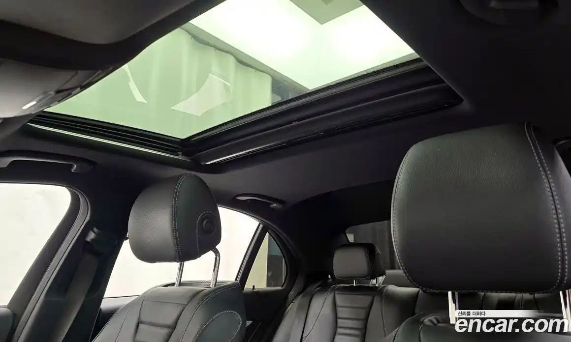 Mercedes-Benz E-Class 2020 2.0 Автомат в Москве № 137260, фото 17