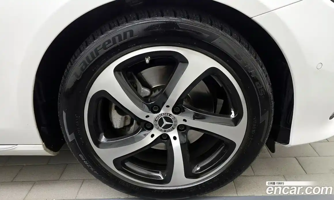 Mercedes-Benz E-Class 2020 2.0 Автомат в Москве № 137260, фото 5