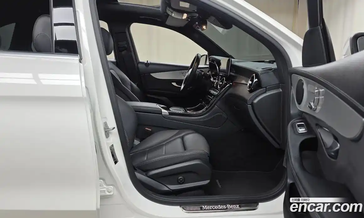 Mercedes-Benz GLC-Class 2021 2.0 Автомат в Москве № 138466, фото 8