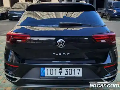 Volkswagen T-Roc 2022 2.0 Автомат в Москве № 141349, миниатюра 4