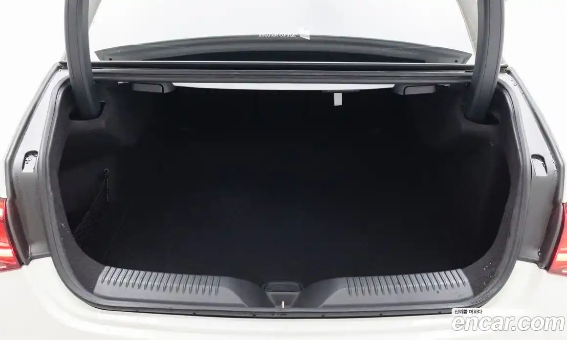 Mercedes-Benz CLS-Class 2022 2.0 Автомат в Москве № 142531, фото 20