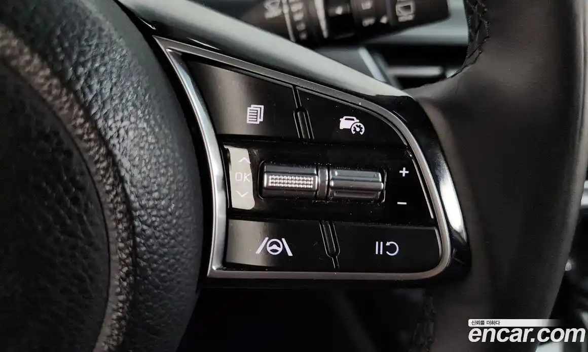 Kia Seltos 2023 1.6 Автомат в Москве № 14328, фото 9