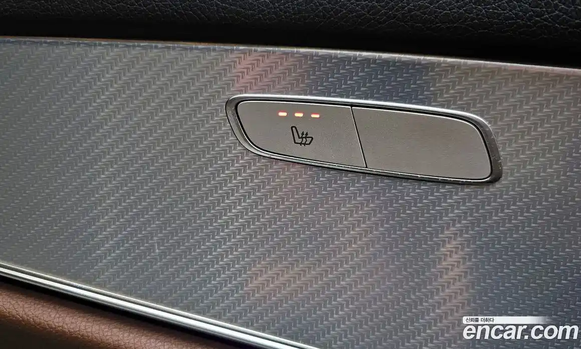 Mercedes-Benz E-Class 2020 2.0 Автомат в Москве № 143626, фото 16