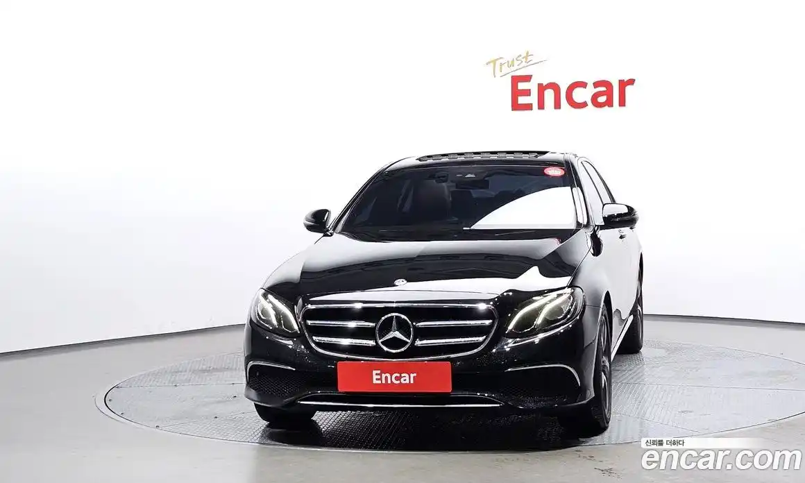 Mercedes-Benz E-Class 2020 2.0 Автомат в Москве № 143626, фото 17