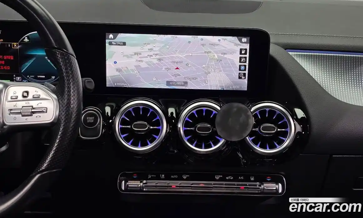 Mercedes-Benz EQA 2023 0.2 Автомат в Москве № 143660, фото 11