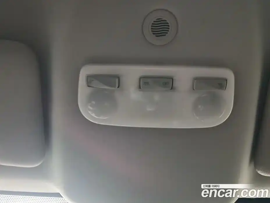 Renault SM3 2013 1.6 Автомат в Москве № 145282, фото 14