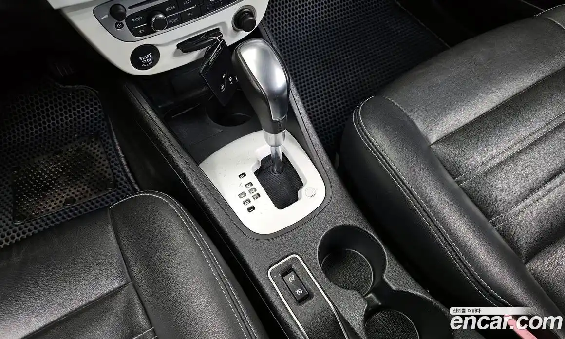 Renault SM3 2014 1.6 Автомат в Москве № 147976, фото 20