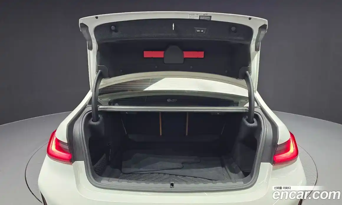 BMW 3-Series 2023 2.0 Автомат в Москве № 154090, фото 4