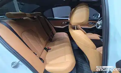 BMW 3-Series 2023 2.0 Автомат в Москве № 154090, миниатюра 6