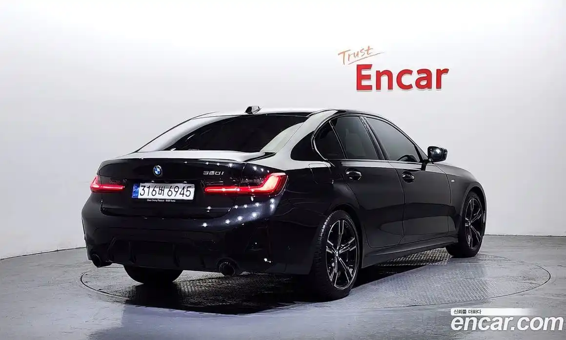 BMW 3-Series 2023 2.0 Автомат в Москве № 154294, фото 3