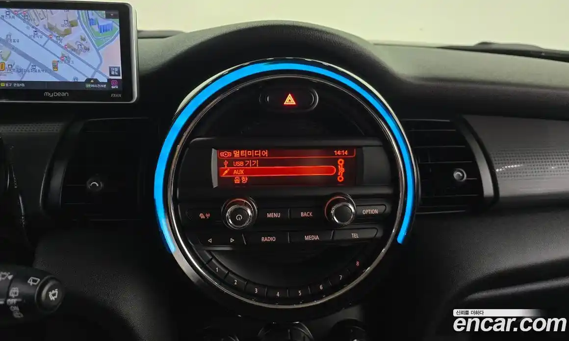 Mini Cooper 2017 1.5 Автомат в Москве № 156452, фото 18