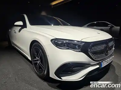Mercedes-Benz E-Class 2025 2.0 Автомат в Москве № 160042, миниатюра 3
