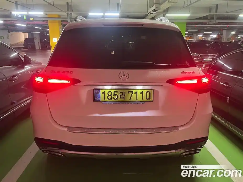 Mercedes-Benz GLE-Class 2025 3.0 Автомат в Москве № 160122, фото 4