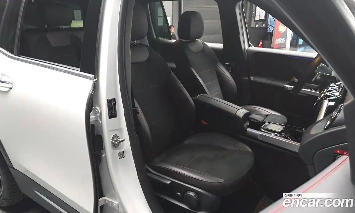 Mercedes-Benz GLB-Class 2022 2.0 Автомат в Москве № 160302, фото 12