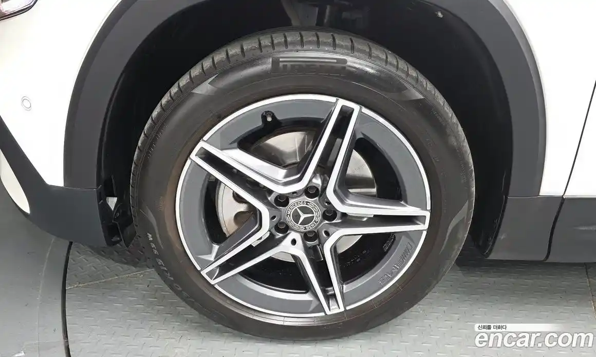 Mercedes-Benz GLB-Class 2022 2.0 Автомат в Москве № 160302, фото 15