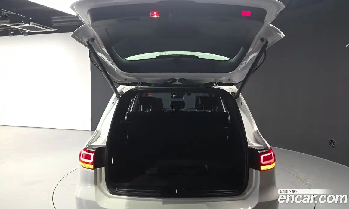 Mercedes-Benz GLB-Class 2022 2.0 Автомат в Москве № 160302, фото 18