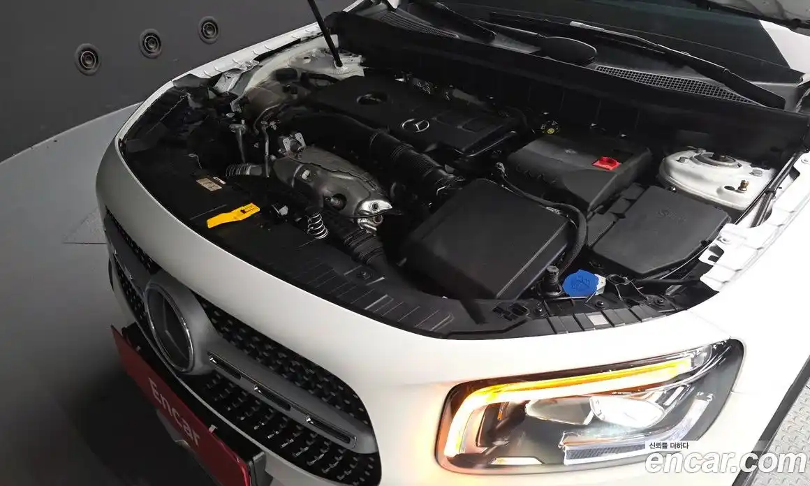 Mercedes-Benz GLB-Class 2022 2.0 Автомат в Москве № 160302, фото 9