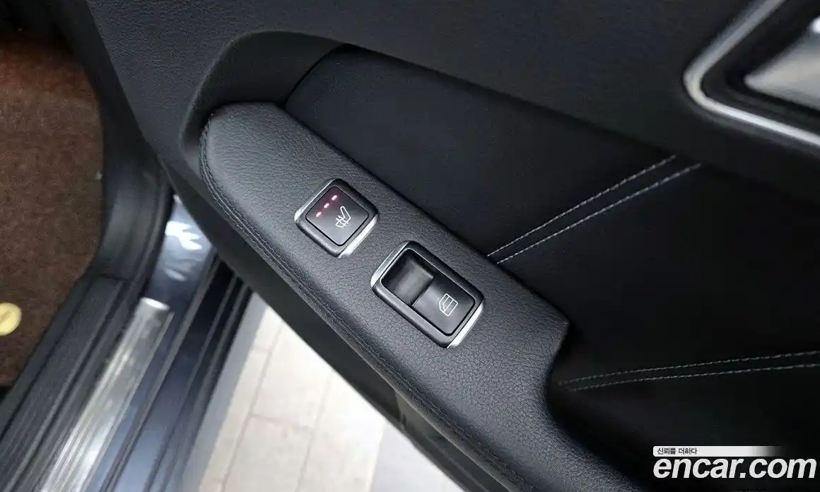 Mercedes-Benz E-Class 2014 3.5 Автомат в Москве № 160468, фото 6