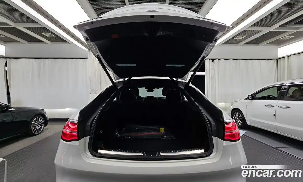 Mercedes-Benz GLE-Class 2019 5.5 Автомат в Москве № 160695, фото 14