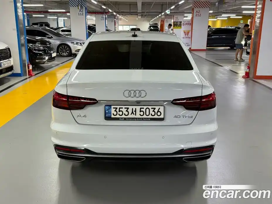 Audi A4 2021 2.0 Автомат в Москве № 161936, фото 4