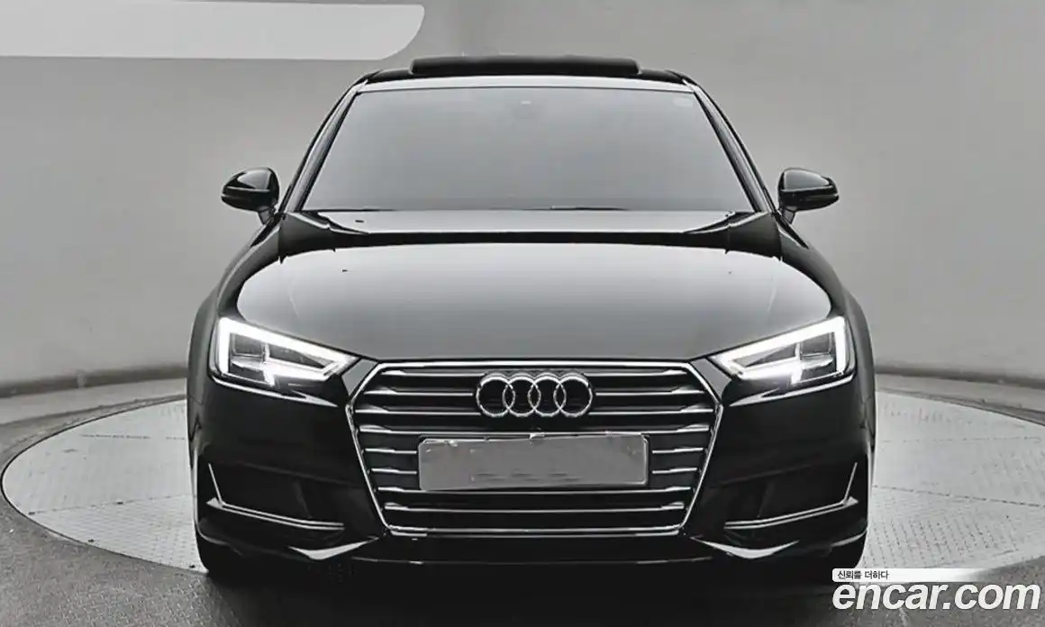 Audi A4 2019 2.0 Автомат в Москве № 162632, фото 1