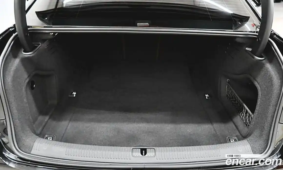 Audi A4 2019 2.0 Автомат в Москве № 162632, фото 15