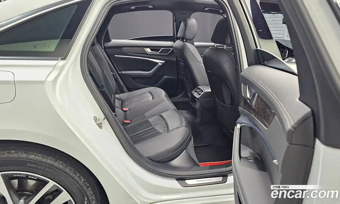 Audi A6 2020 3.0 Автомат в Москве № 163384, фото 7