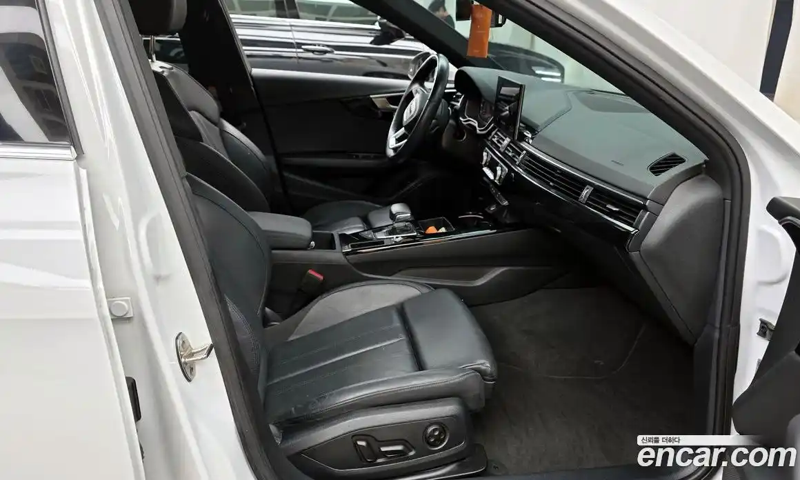 Audi A4 2021 2.0 Автомат в Москве № 163568, фото 4