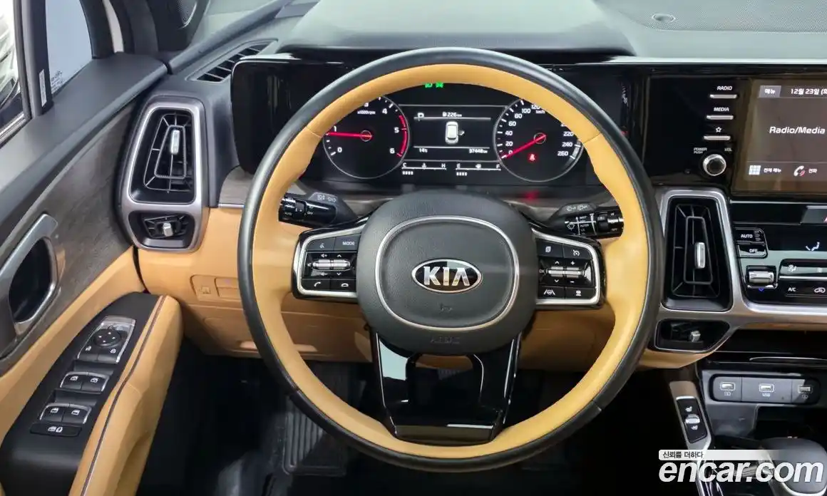 Kia Sorento 2021 2.2 Автомат в Москве № 16405, фото 16