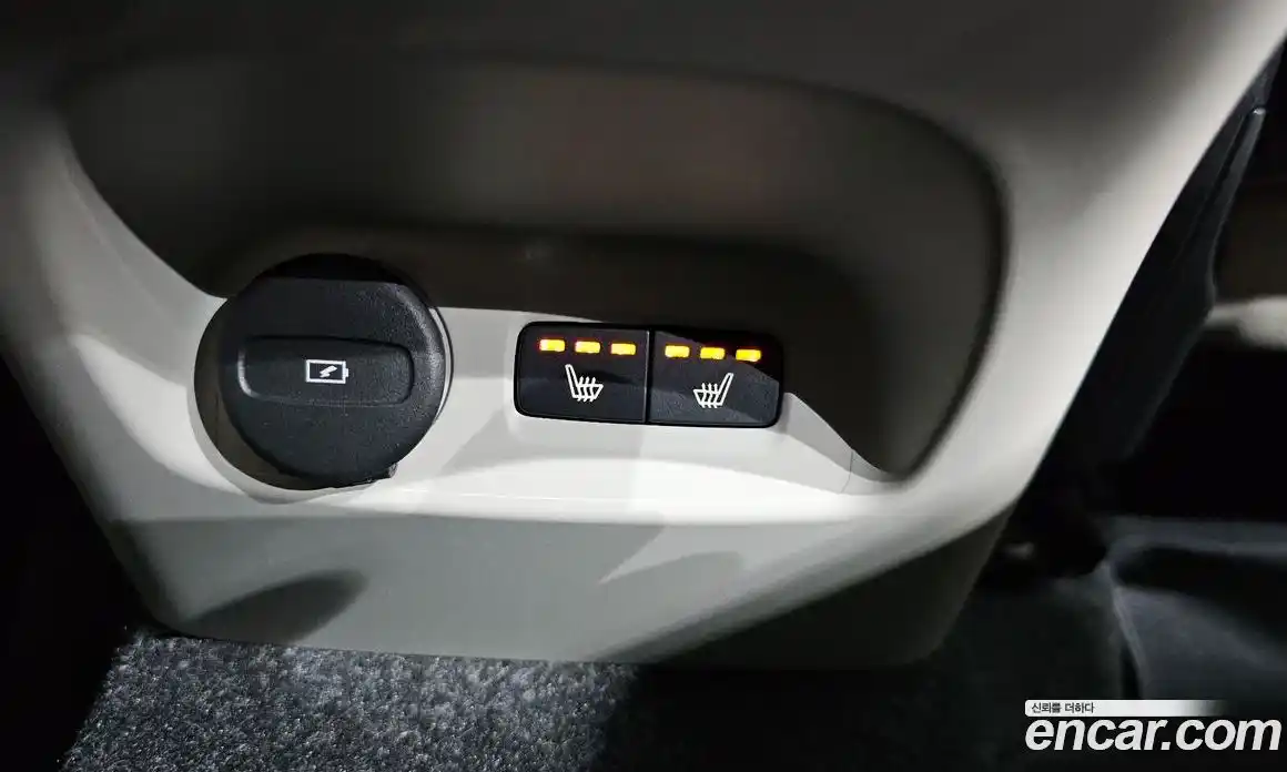 Volvo XC40 2024 2.0 Автомат в Москве № 164320, фото 18