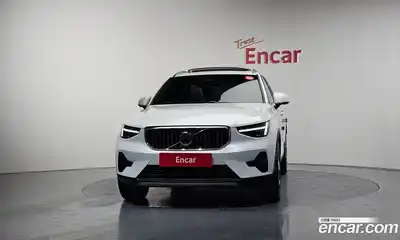 Volvo XC40 2024 2.0 Автомат в Москве № 164320, миниатюра 2