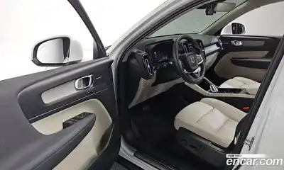 Volvo XC40 2024 2.0 Автомат в Москве № 164320, миниатюра 9