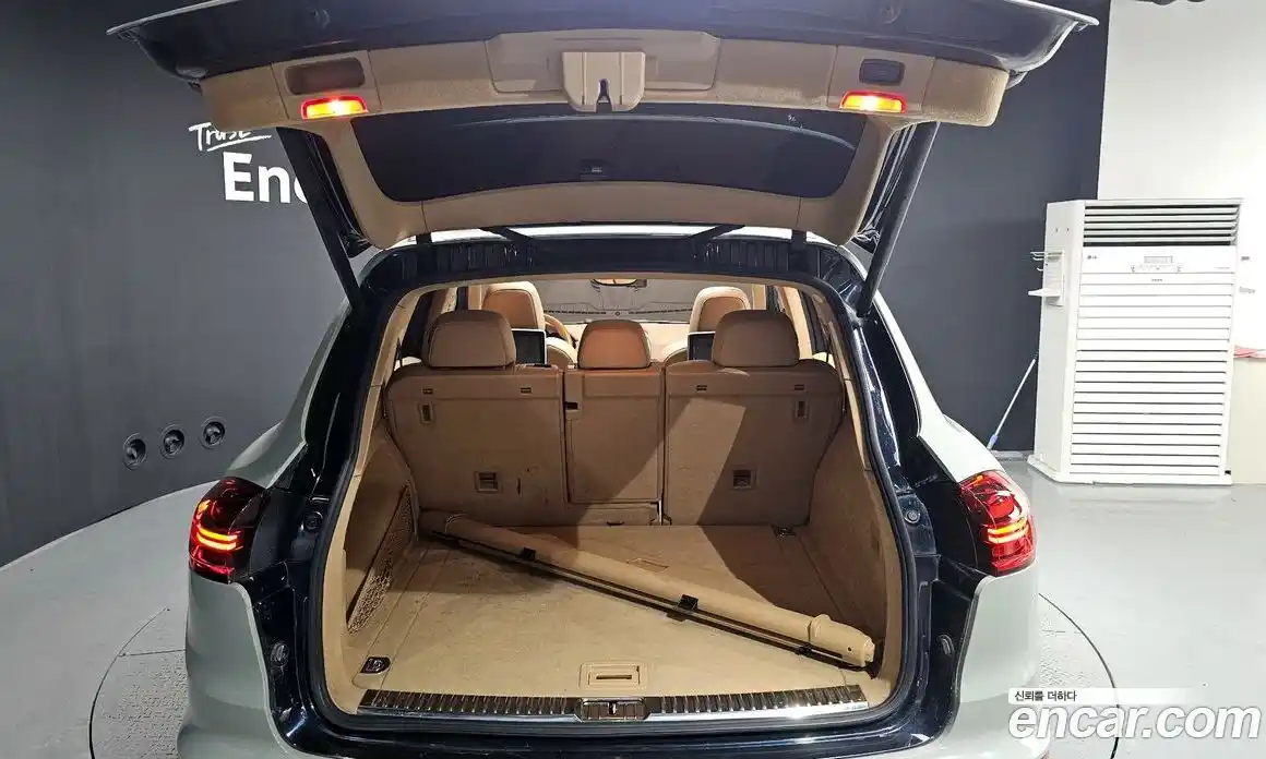 Porsche Cayenne 2016 3.0 Автомат в Москве № 165707, фото 20