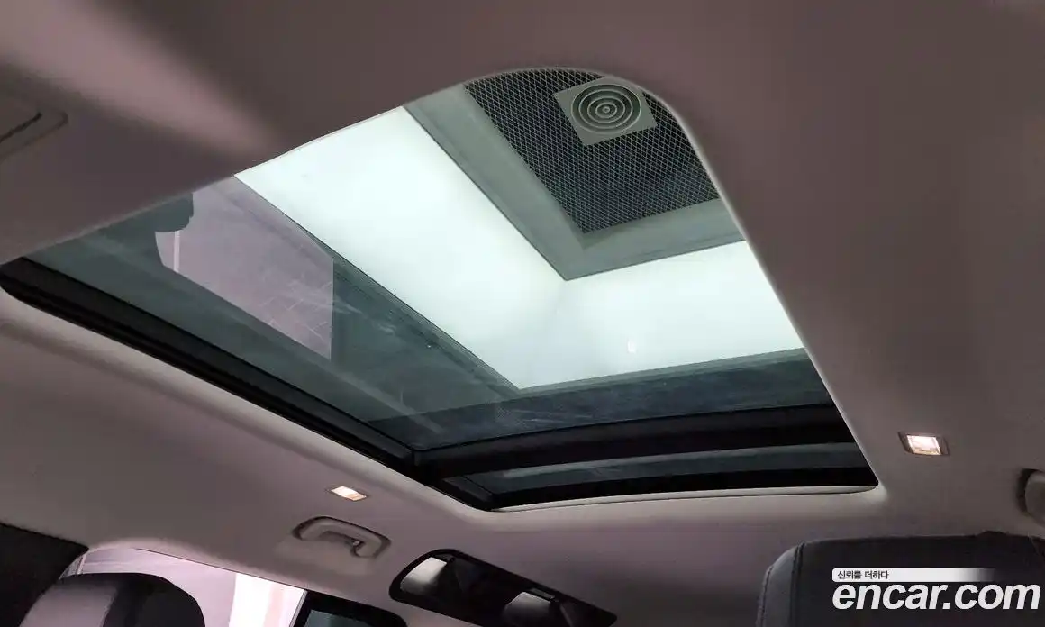 Land Rover Defender 2020 2.0 Автомат в Москве № 166395, фото 15