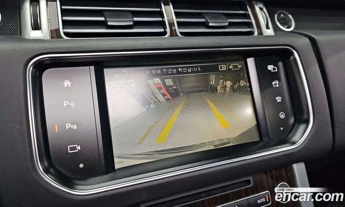 Land Rover Range-Rover 2016 4.4 Автомат в Москве № 166600, фото 19