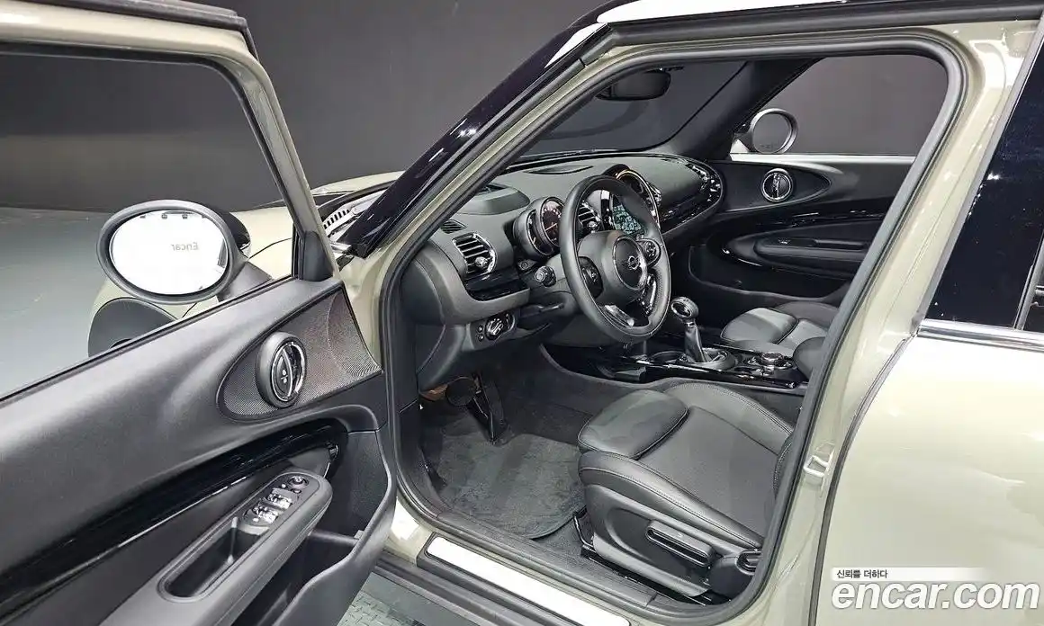 Mini Clubman 2019 1.5 Автомат в Москве № 167508, фото 15