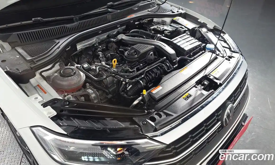 Volkswagen Jetta 2023 1.5 Автомат в Москве № 168405, фото 16