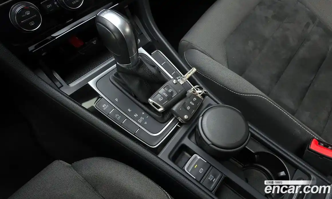 Volkswagen Golf 2015 2.0 Автомат в Москве № 169110, фото 4