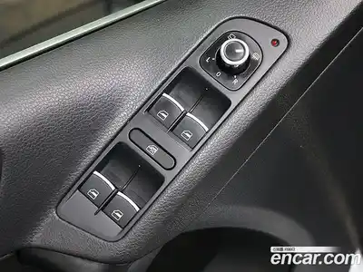 Volkswagen Tiguan 2015 2.0 Автомат в Москве № 169220, миниатюра 11