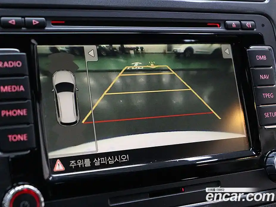 Volkswagen Tiguan 2015 2.0 Автомат в Москве № 169220, фото 10