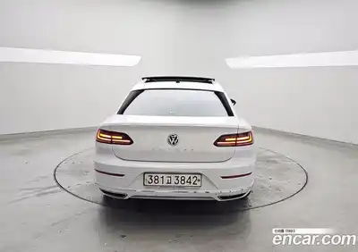 Volkswagen Arteon 2019 2.0 Автомат в Москве № 169237, миниатюра 4
