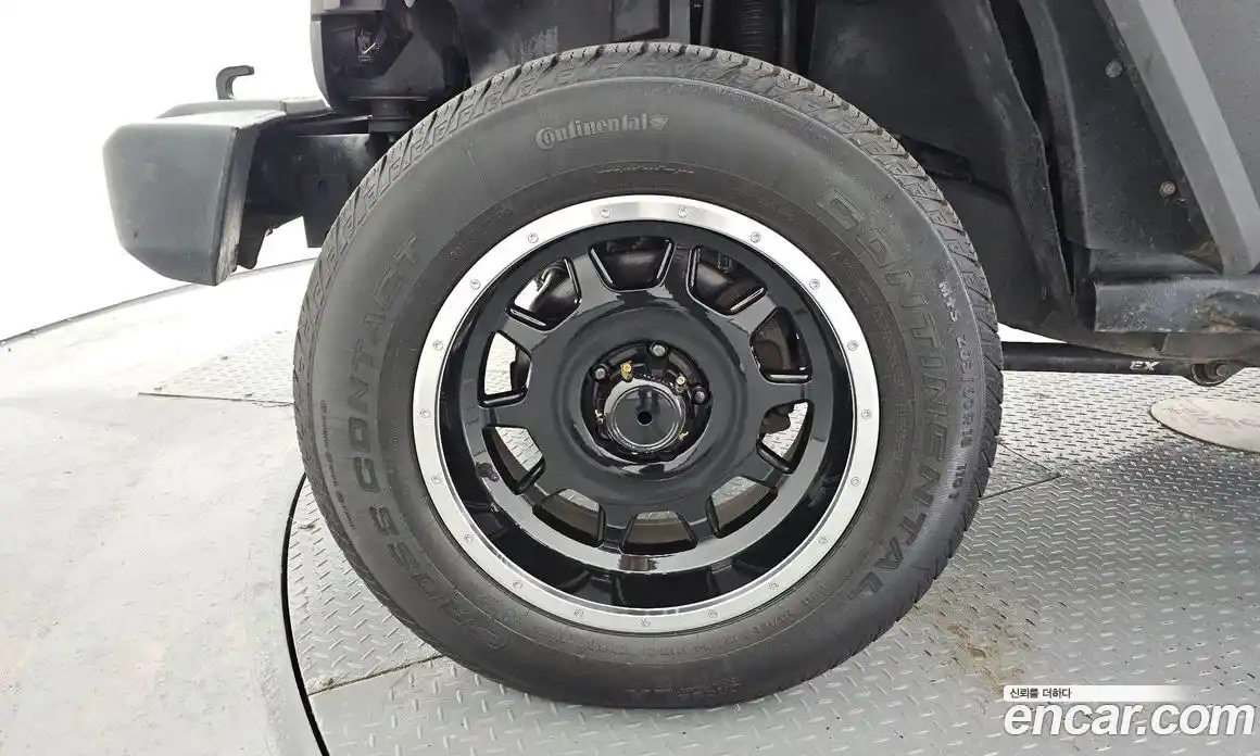 Jeep Wrangler 2010 2.8 Автомат в Москве № 169311, фото 19