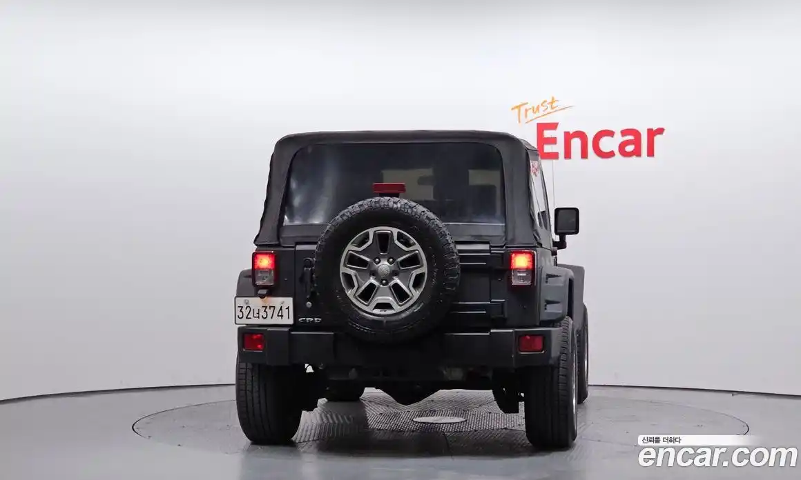 Jeep Wrangler 2010 2.8 Автомат в Москве № 169311, фото 7