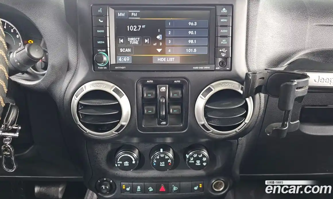 Jeep Wrangler 2016 3.6 Автомат в Москве № 169830, фото 10