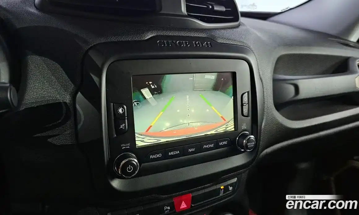 Jeep Renegade 2015 2.0 Автомат в Москве № 170020, фото 13